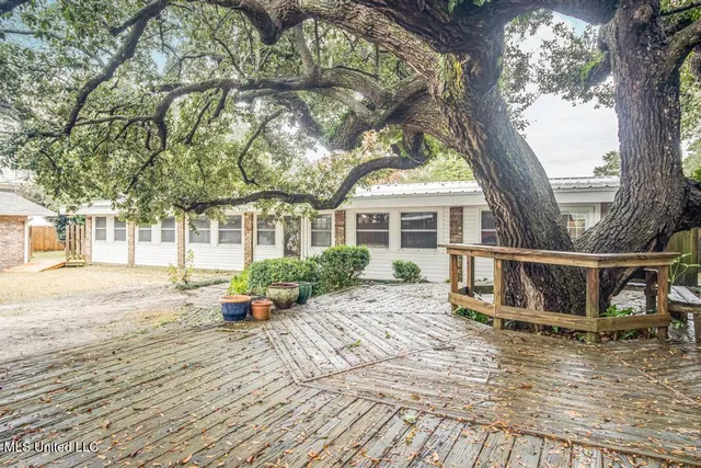 $365,000 | 28 Woodglen Drive, Gulfport, MS 39507