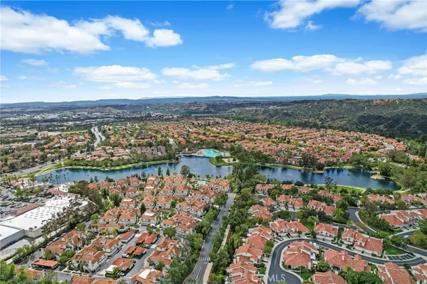 $698,000 | 1 Vía Garceta, Rancho Santa Margarita, CA 92688