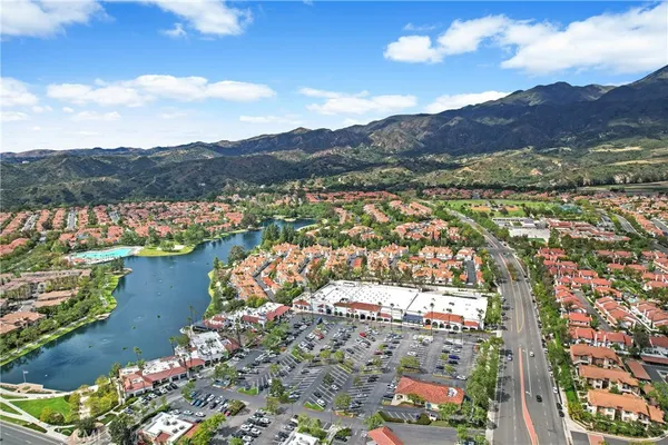 $698,000 | 1 Vía Garceta, Rancho Santa Margarita, CA 92688