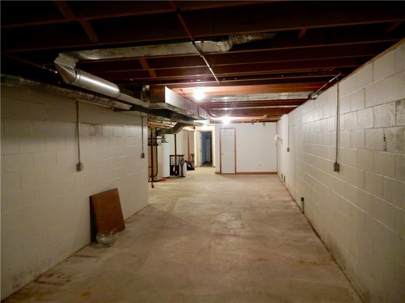 291 Line Road Mercer, PA 16137 - Photo 15 of 25