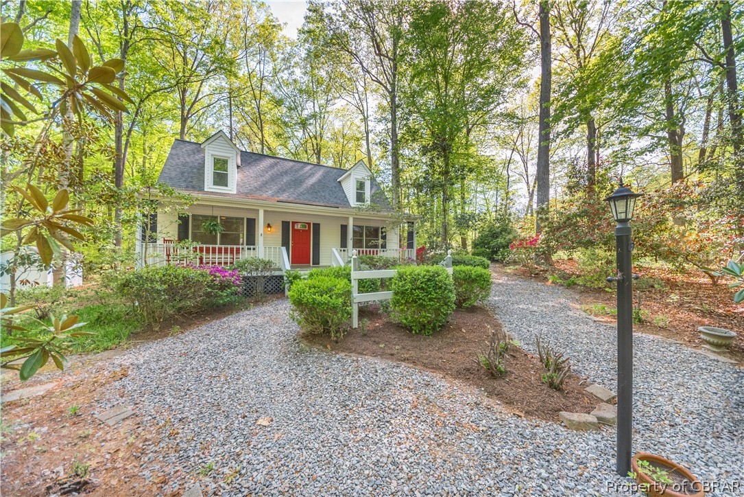 22 Burning Tree Road Hartfield, VA 23071 - Photo 2 of 27 Gallery Image 2