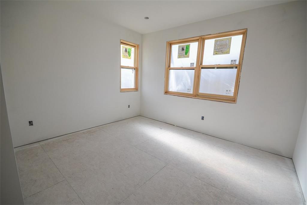 98 Landon Lane Dillon, CO 80435 - Photo 14 of 33 an empty room with a window