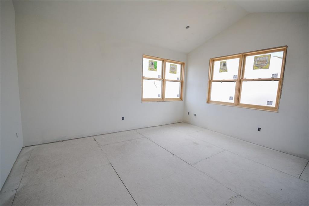 98 Landon Lane Dillon, CO 80435 - Photo 9 of 33 an empty room with windows