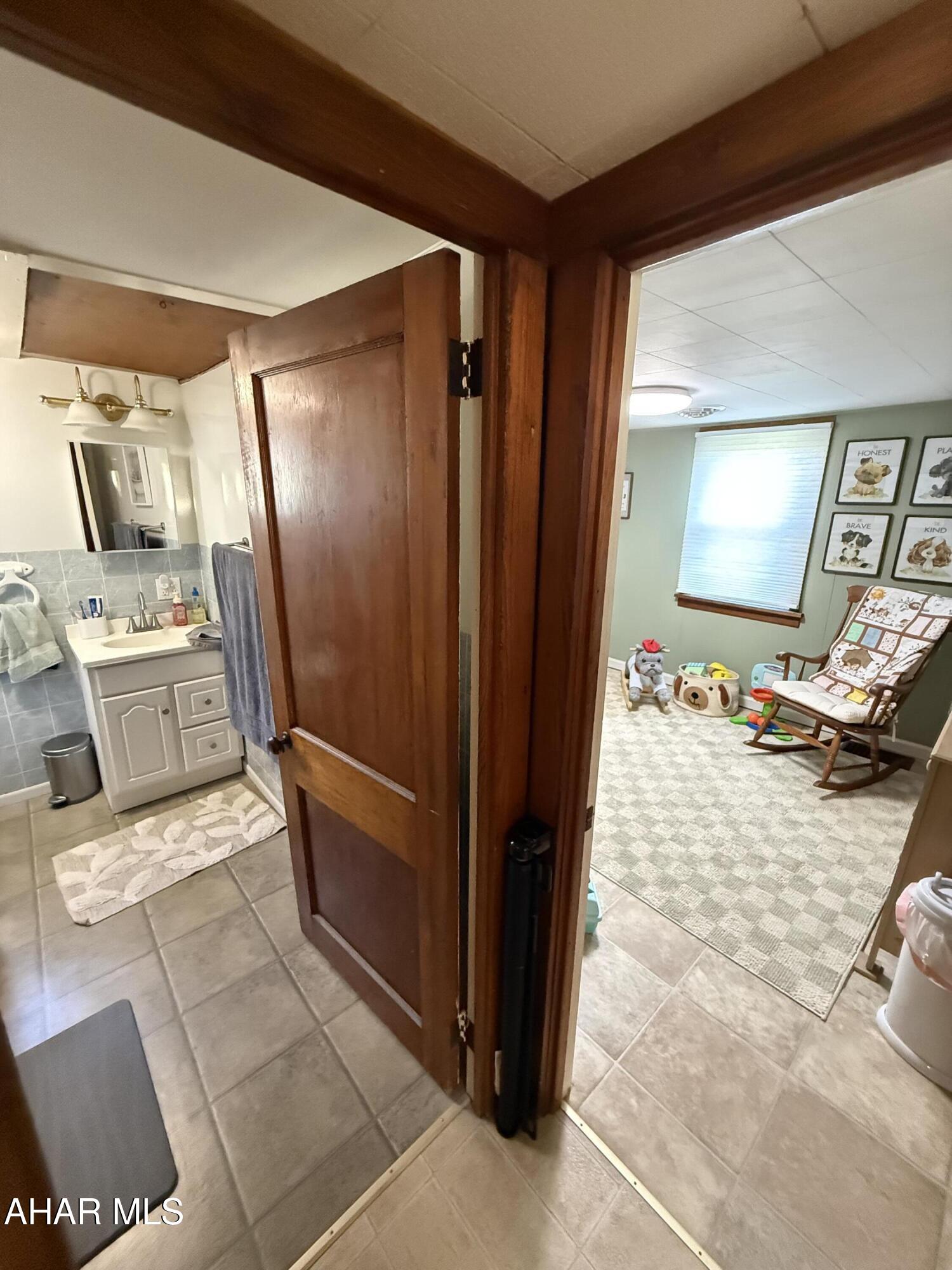 2391 Raystown Road Everett, PA 15537 - Photo 27 of 56