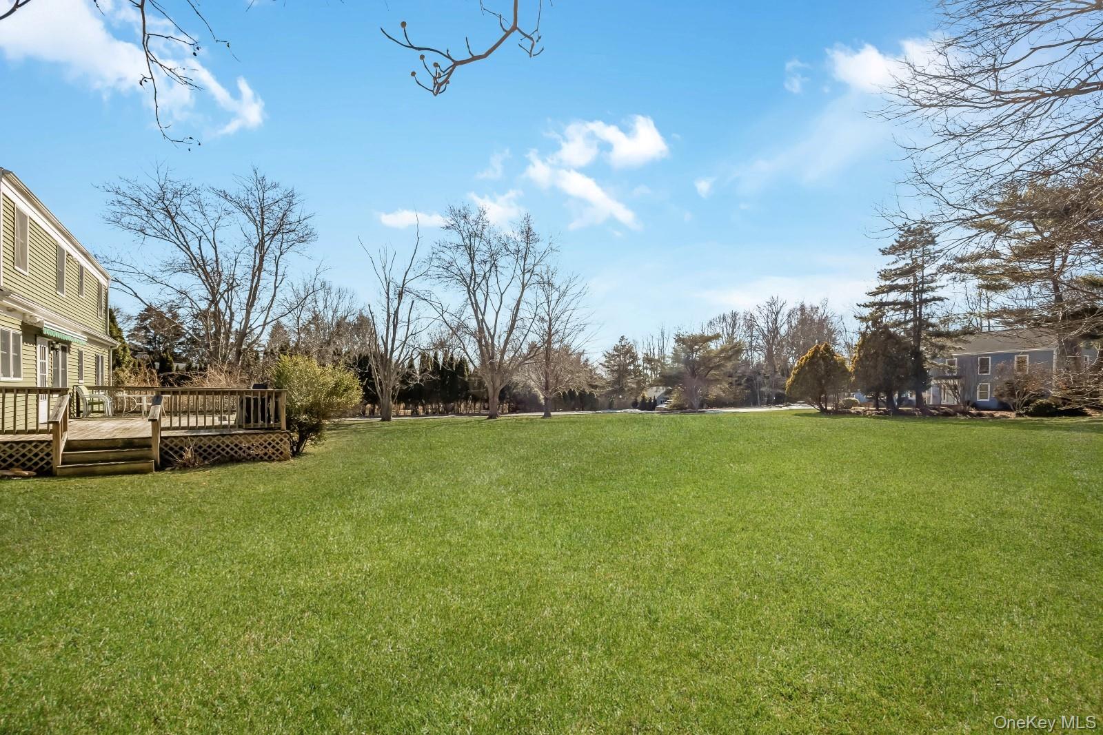 43 Farm Road North Wading River, NY 11792 - Photo 27 of 36