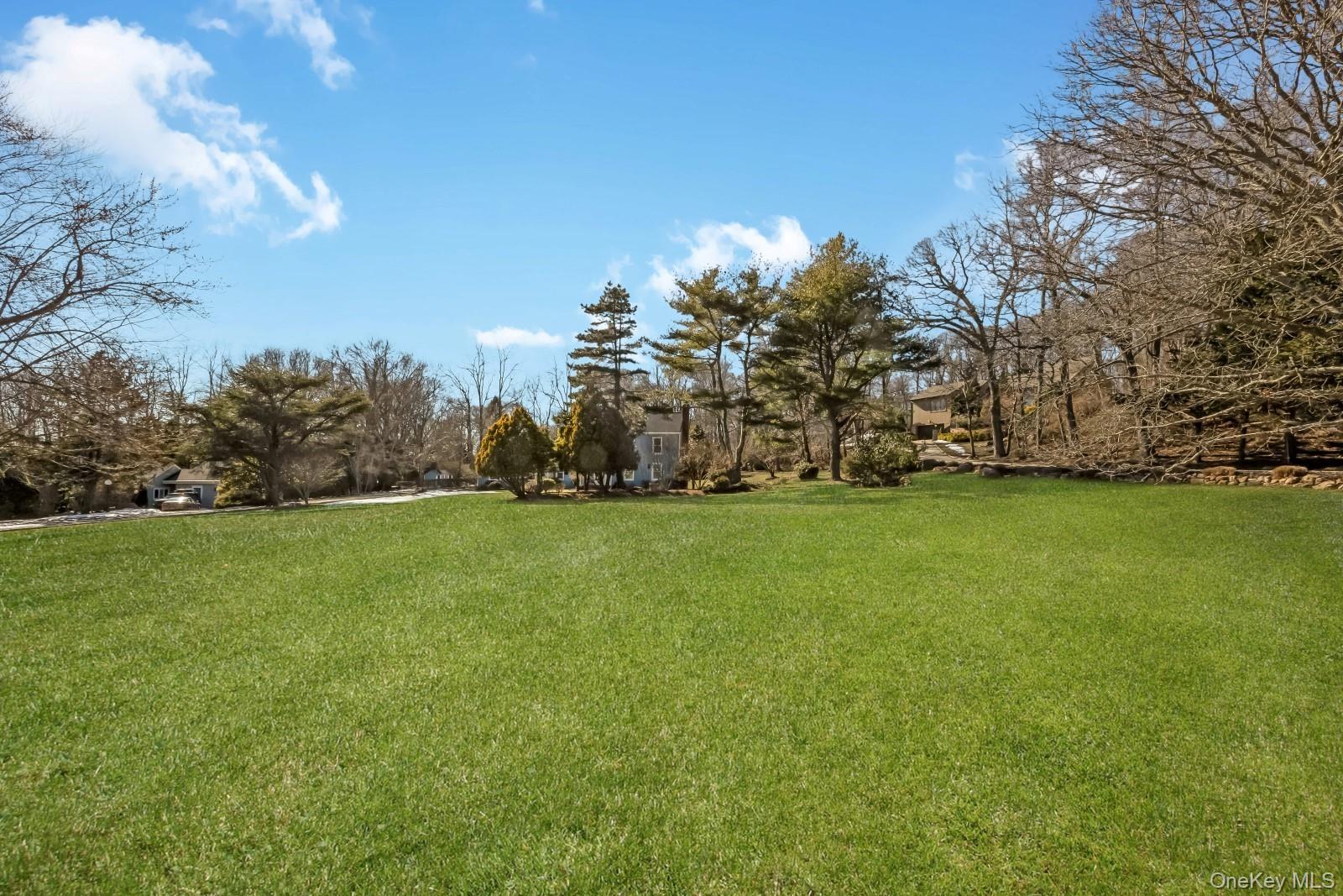 43 Farm Road North Wading River, NY 11792 - Photo 31 of 36