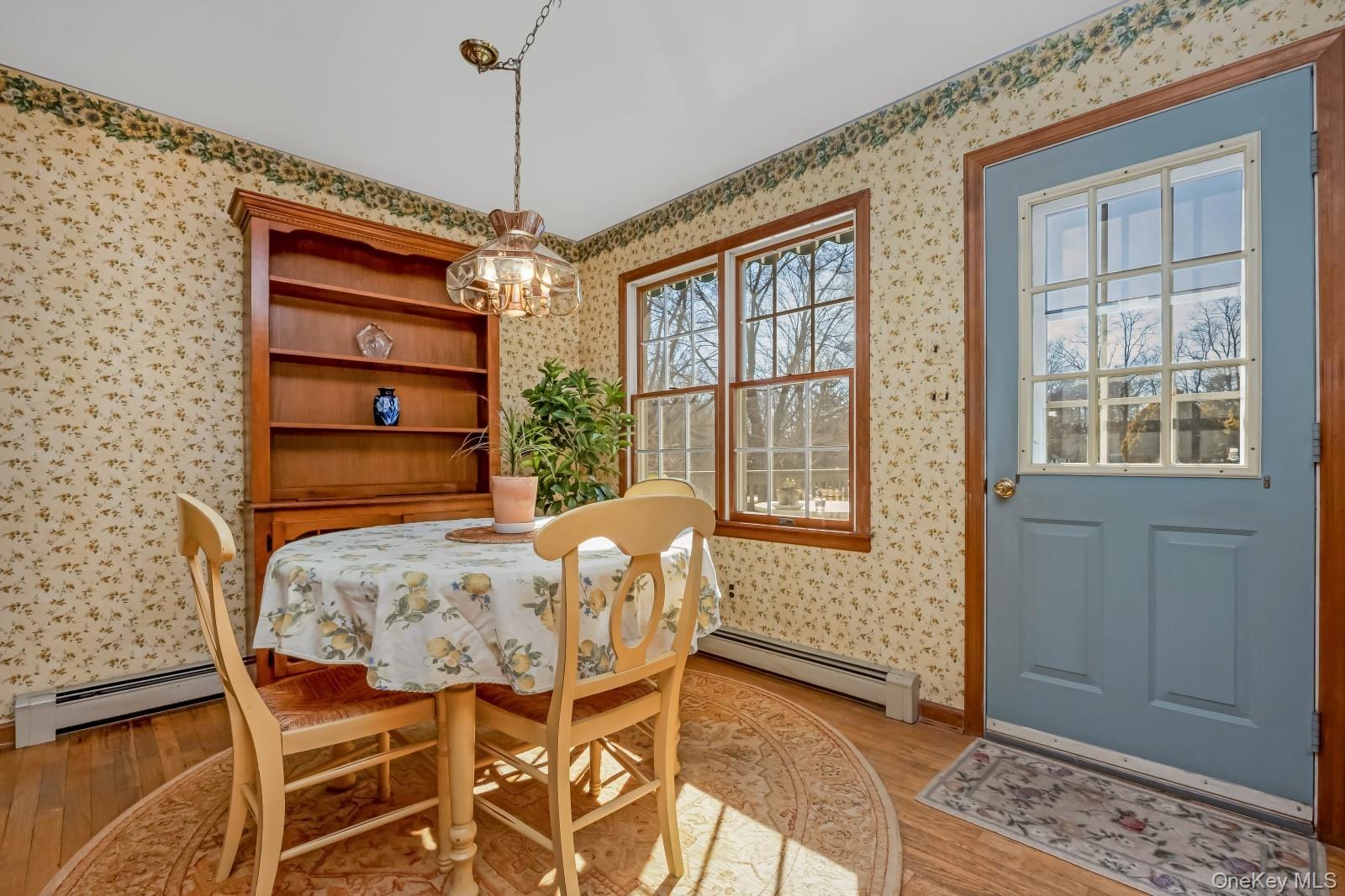 43 Farm Road North Wading River, NY 11792 - Photo 9 of 36