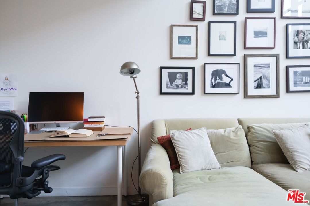 700 Main Street, Unit 12 Venice, CA 90291 - Photo 2 of 27 a view of a workspace with furniture