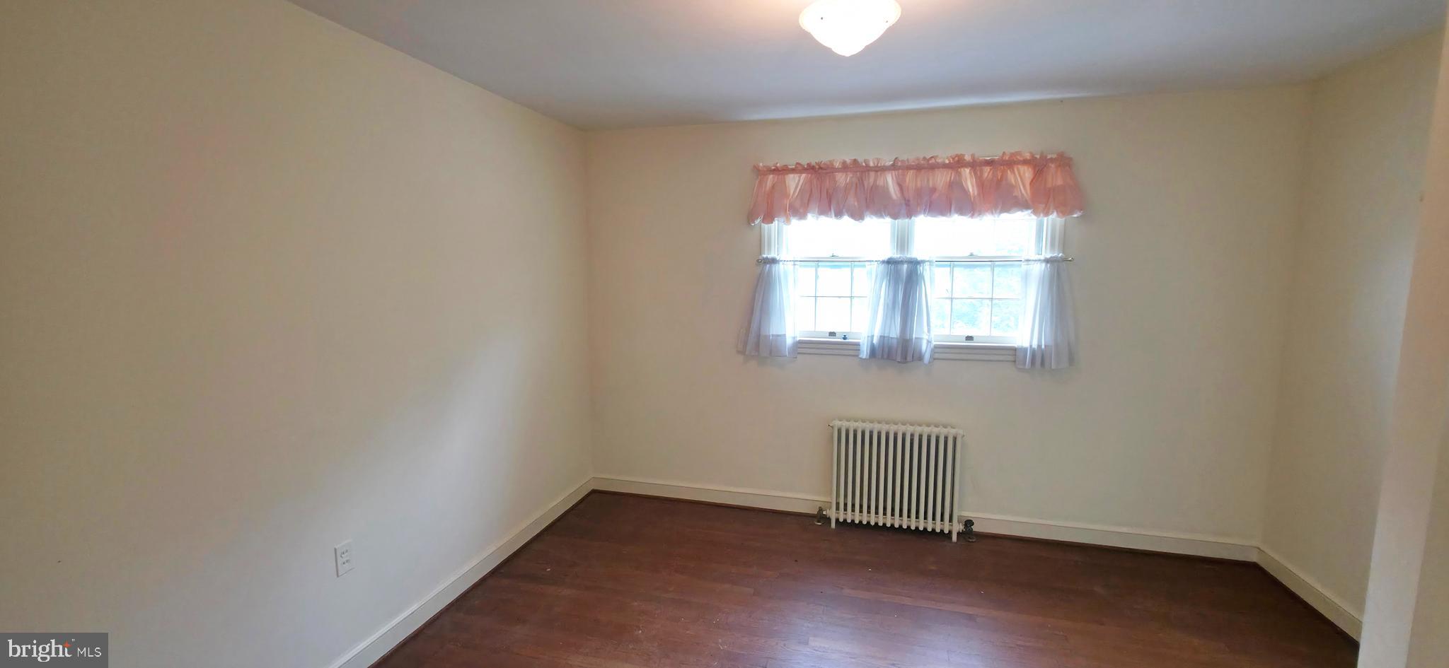 322 Roberts Mill Road Taneytown, MD 21787 - Photo 12 of 16 Bedroom 5