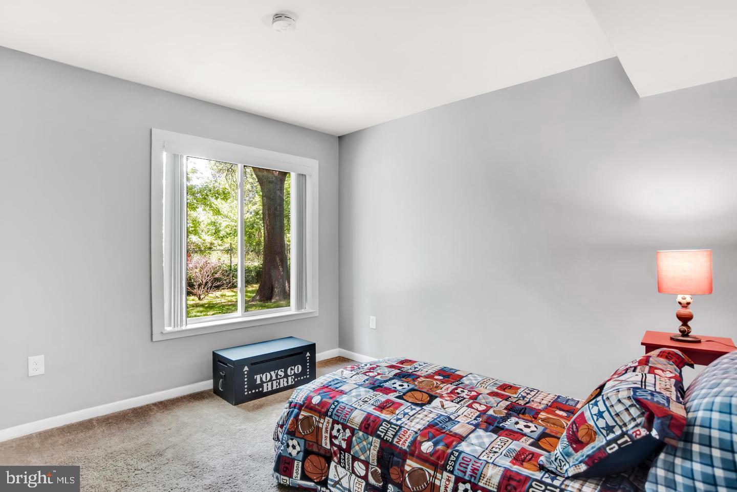 2572 Riva Road, Unit 5B Annapolis, MD 21401 - Photo 15 of 22 Bedroom #3. Pictures from prior listing