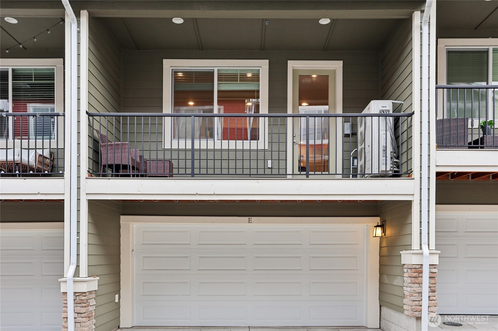 12006 Northeast 194th Drive, Unit E Bothell, WA 98011 - Photo 3 of 25