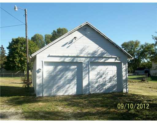 3696 St Paris Pike Springfield, OH 45502 - Photo 4 of 12
