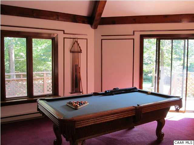 264 Creek Road Troy, VA 22974 - Photo 13 of 39 Pool table conveys.