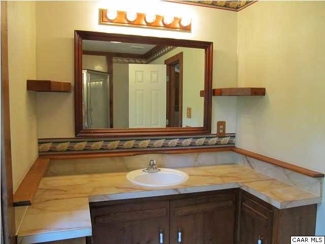 264 Creek Road Troy, VA 22974 - Photo 20 of 39 Master bedroom bath.