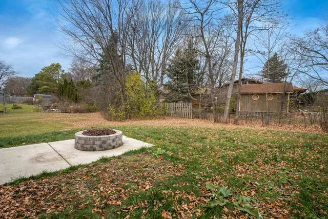 $424,900 | 3314 West Alvina Avenue, Greenfield, WI 53221