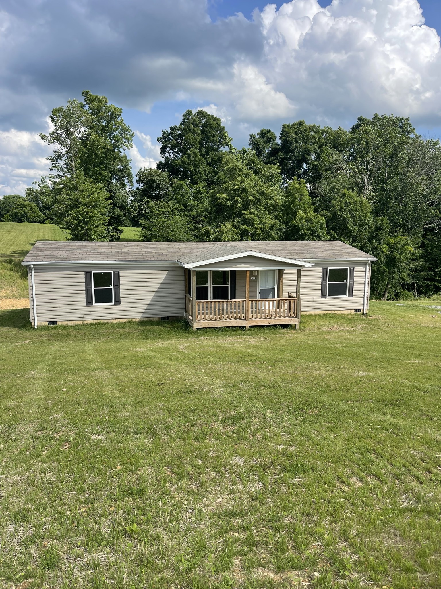 9458 Sunrise Road Red Boiling Springs, TN 37150 - Photo 1 of 4