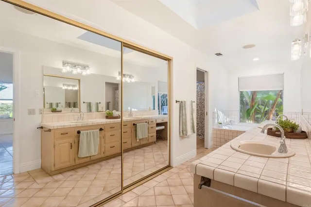 $1,340,000 | 351 Sheila Lane, Fallbrook, CA 92028