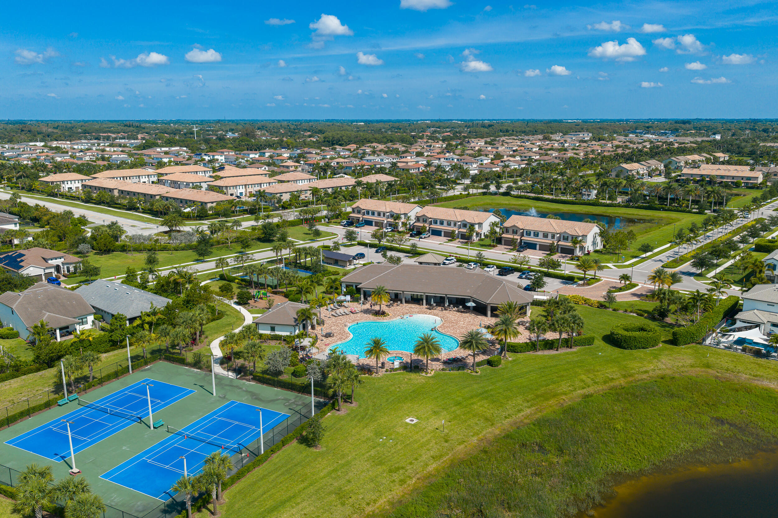 4819 Chantilly Rd Lake Lake Worth, FL 33467 - Photo 46 of 49 photo-54
