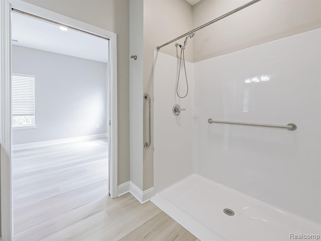 31480 Warren Road, Unit 301 Westland, MI 48185 - Photo 18 of 26