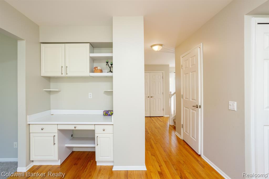 24261 Scarlet Court Novi, MI 48374 - Photo 19 of 44