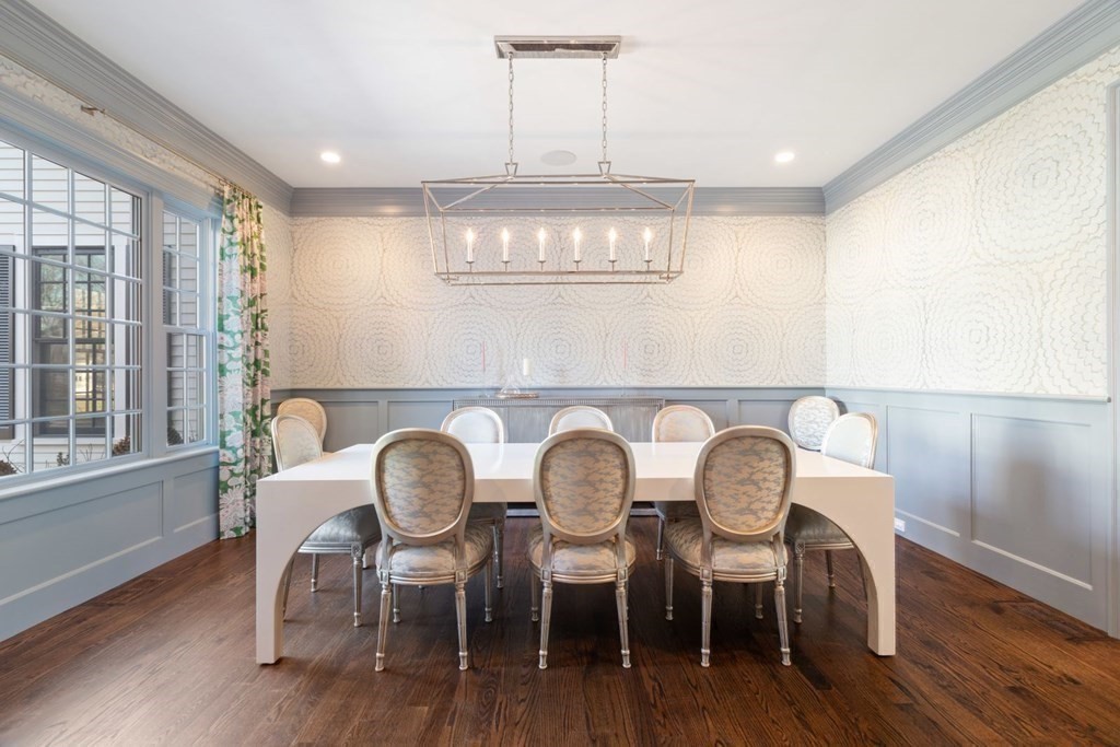 12 Mountview Road Wellesley, MA 02481 - Photo 7 of 38