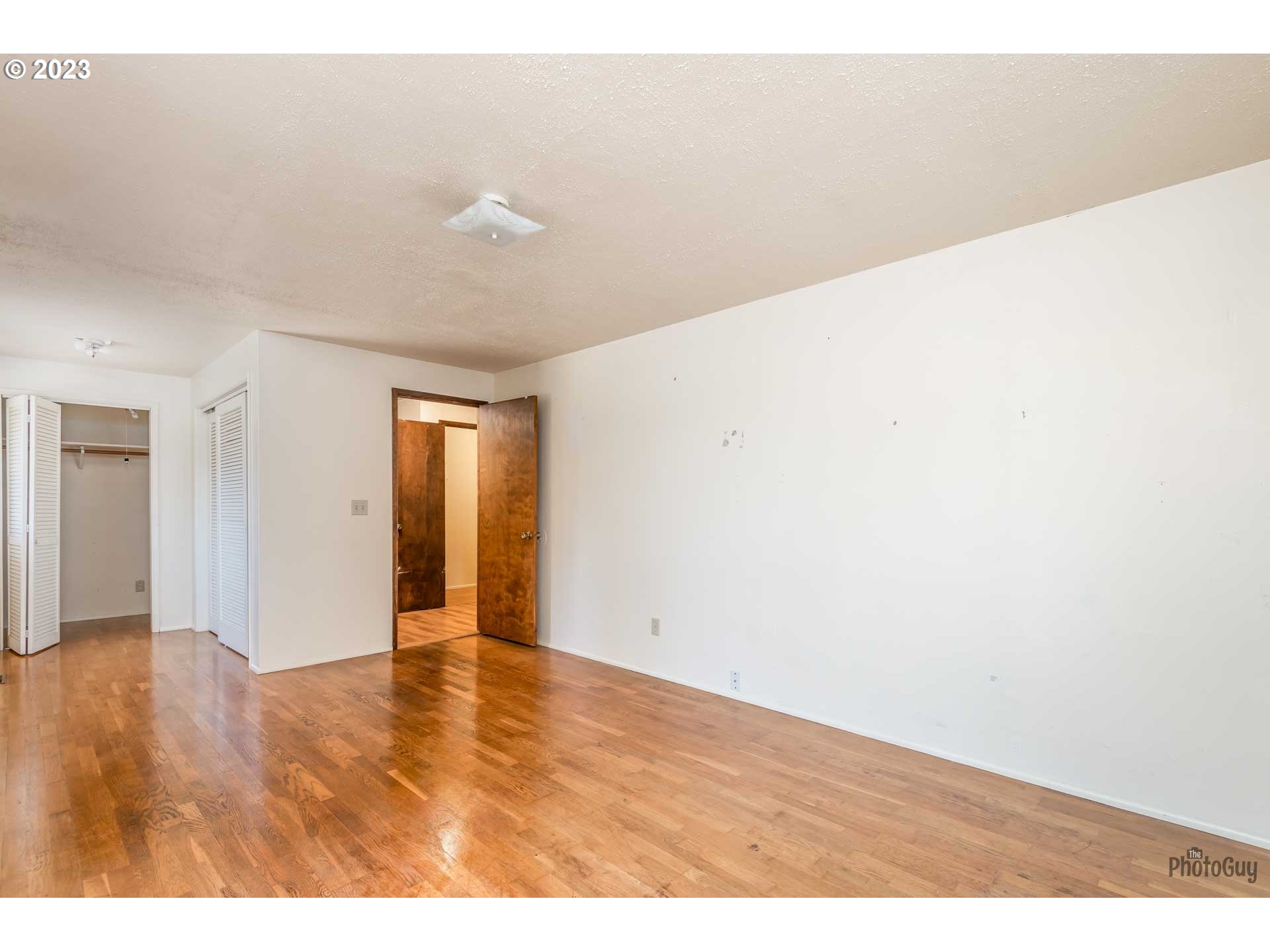 36381 Row River Road Cottage Grove, OR 97424 - Photo 17 of 37 Gallery Image 17