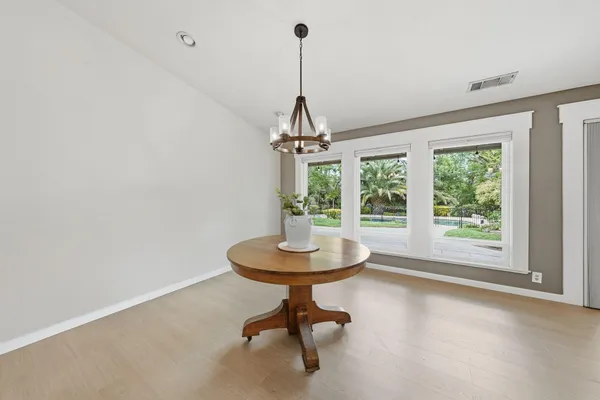 $629,000 | 2230 Wicklow Street, Redding, CA 96001