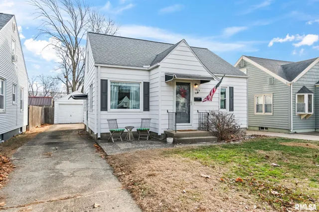 $170,000 | 1824 North 22nd Street, Springfield, IL 62702