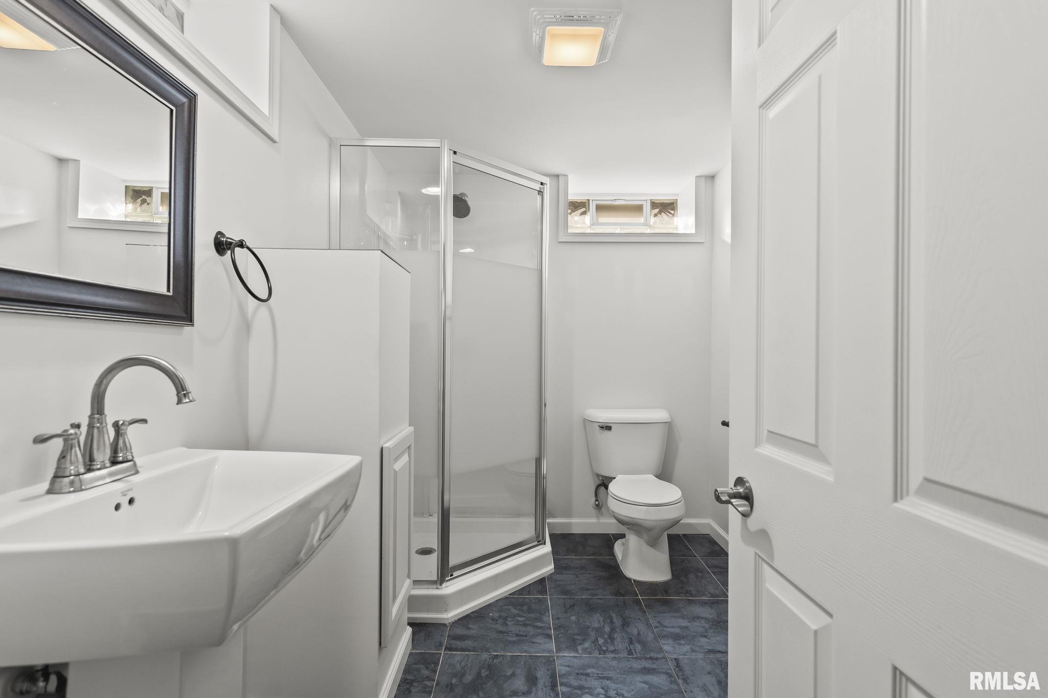 1824 North 22nd Street Springfield, IL 62702 - Photo 24 of 32