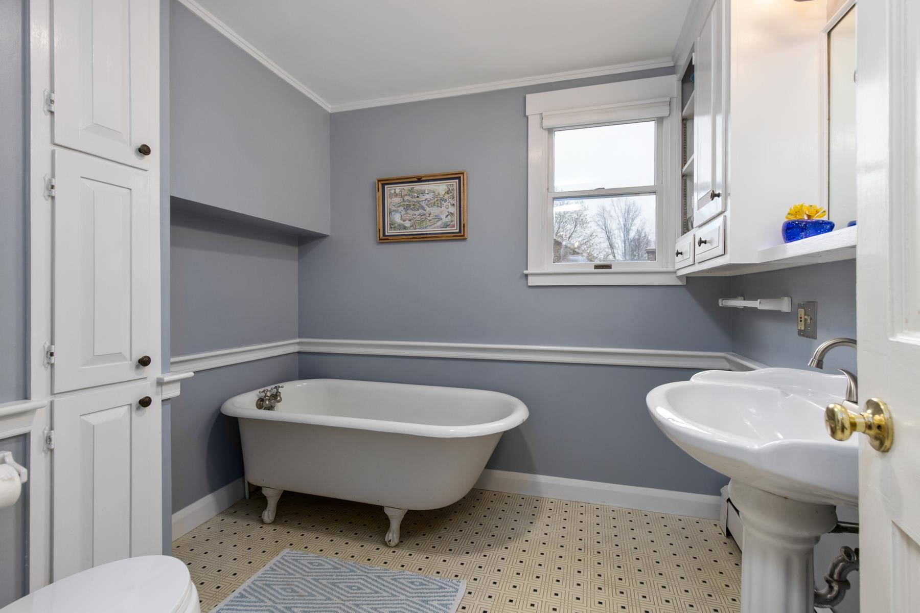 18 Brentwood Road Exeter, NH 03833 - Photo 16 of 40