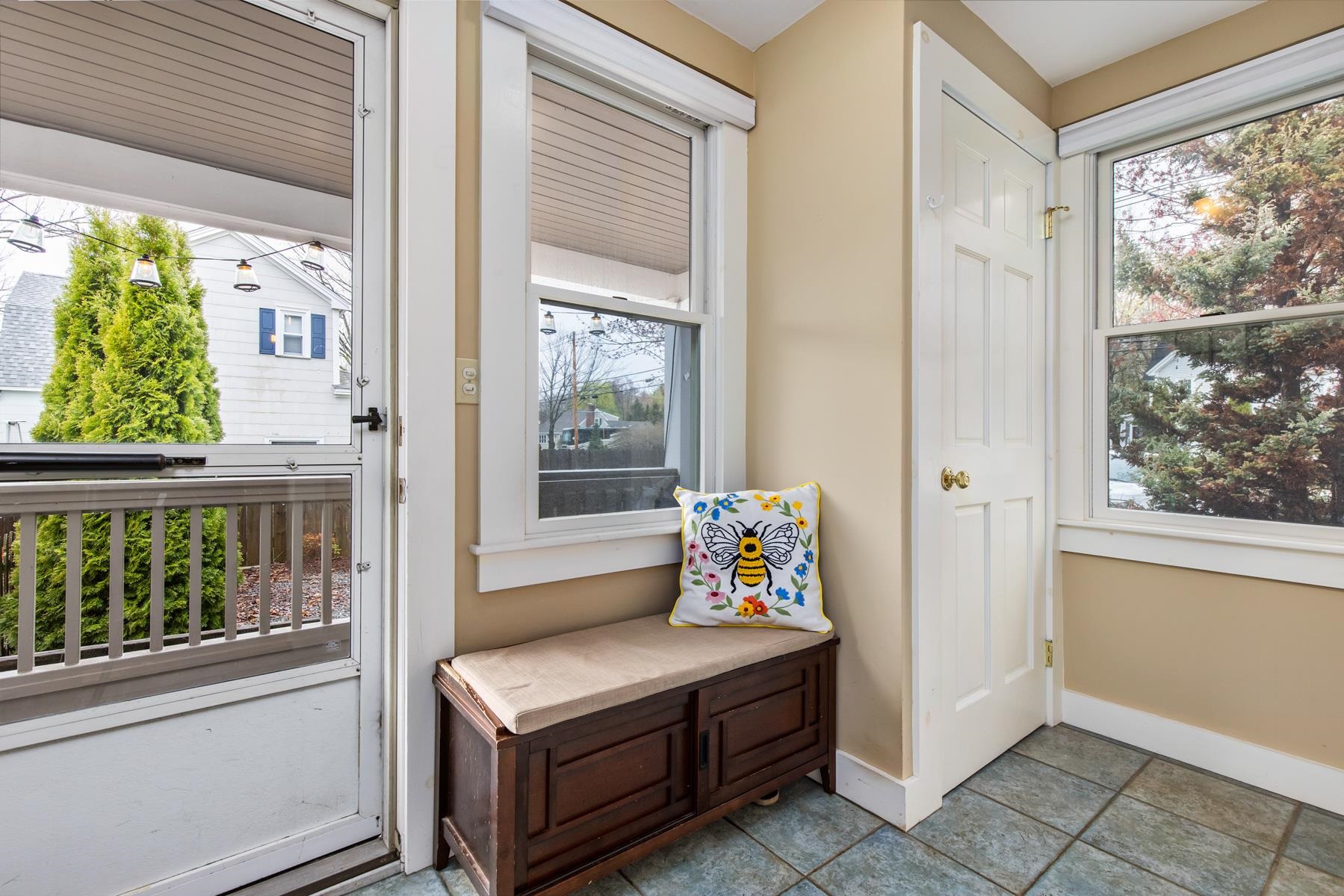 18 Brentwood Road Exeter, NH 03833 - Photo 28 of 40