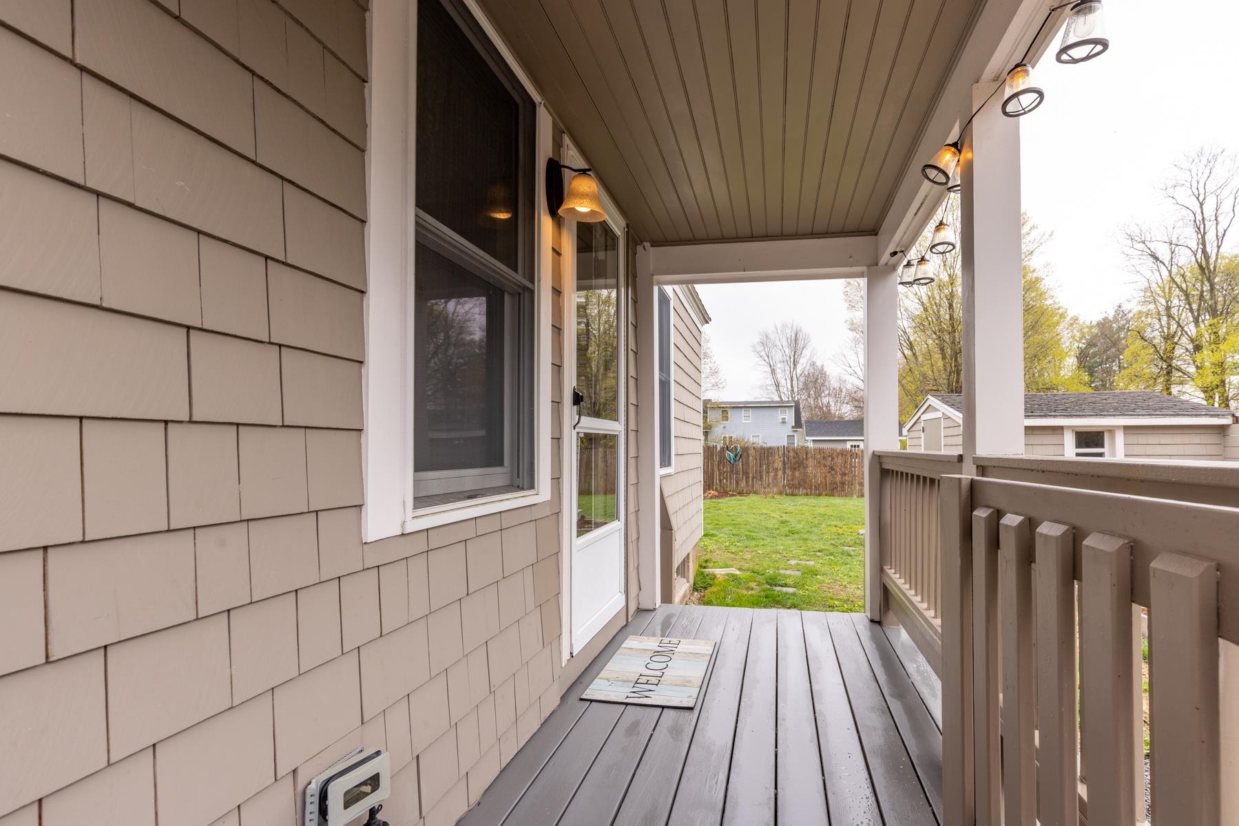 18 Brentwood Road Exeter, NH 03833 - Photo 30 of 40