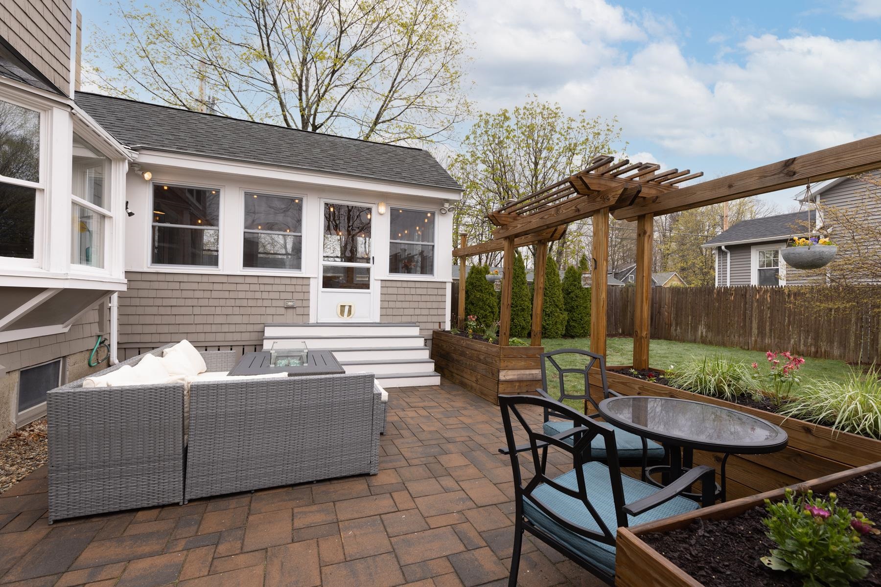 18 Brentwood Road Exeter, NH 03833 - Photo 33 of 40