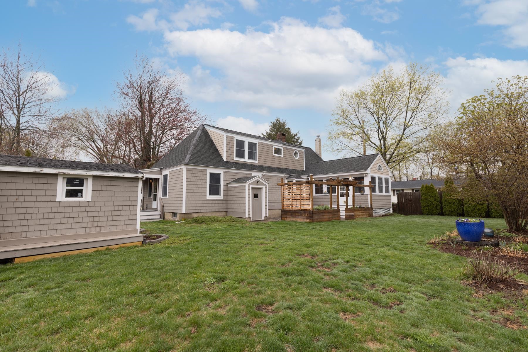 18 Brentwood Road Exeter, NH 03833 - Photo 34 of 40