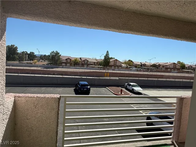 $1,250 | 4555 East Sahara Avenue, Unit 270, Las Vegas, NV 89104