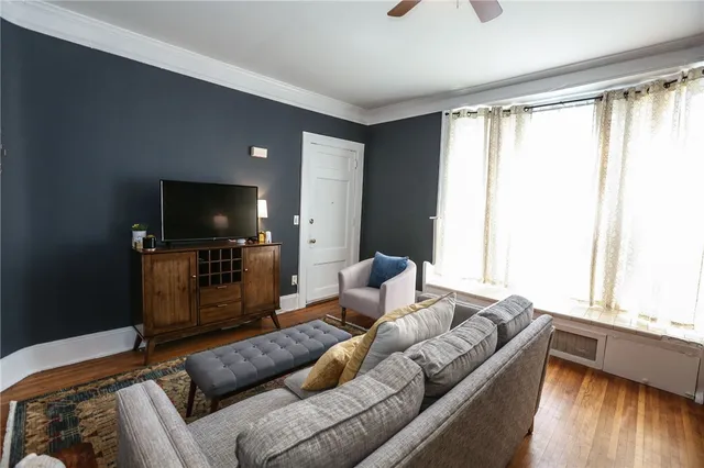 $1,350 | 872 University Avenue, Unit 3, Rochester, NY 14607