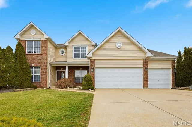 $524,900 | 85 Aspen Ridge Court, St. Peters, MO 63376