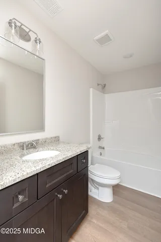 $315,000 | 122 Tabor Drive, Warner Robins, GA 31093