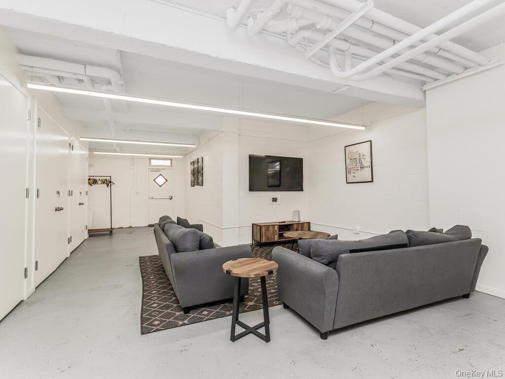 3636 Fieldston Road, Unit 6M Bronx, NY 10463 - Photo 14 of 20