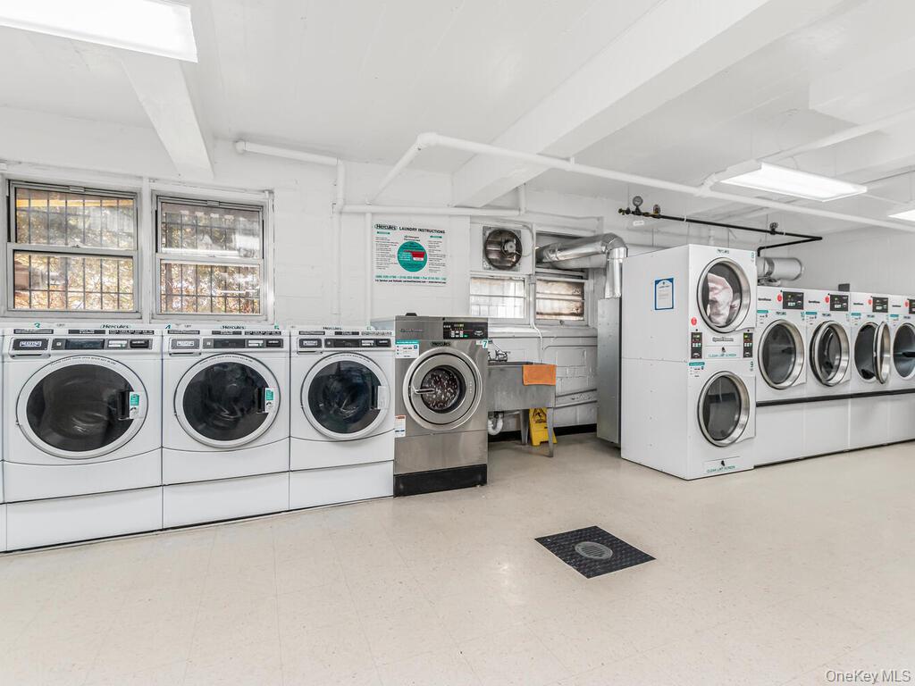 3636 Fieldston Road, Unit 6M Bronx, NY 10463 - Photo 18 of 20 Laundry Room