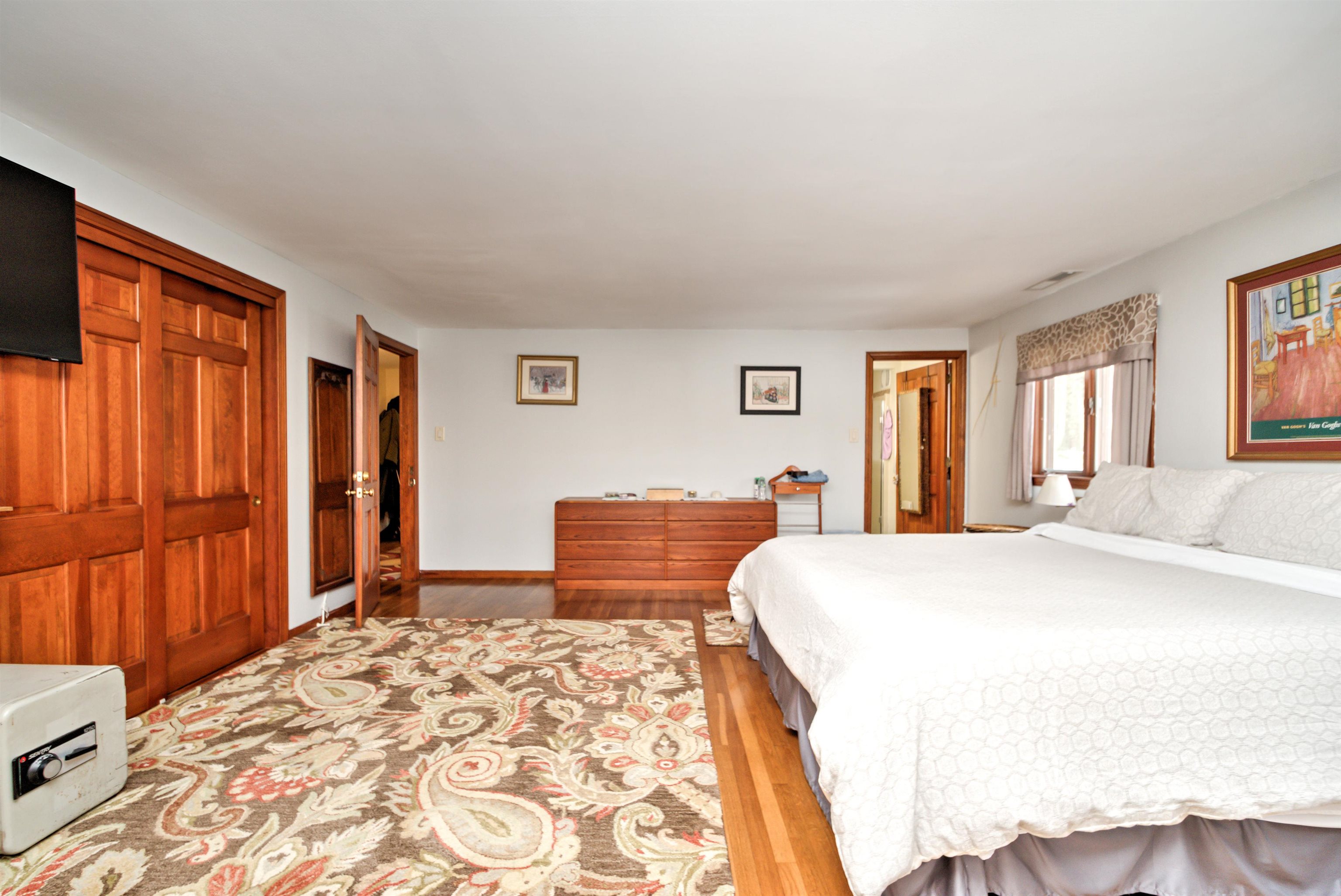 12 Pine Ridge Road Windham, NH 03087 - Photo 17 of 31