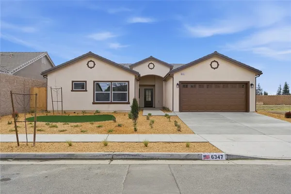 $669,900 | 6347 West Elowin Avenue, Visalia, CA 93291