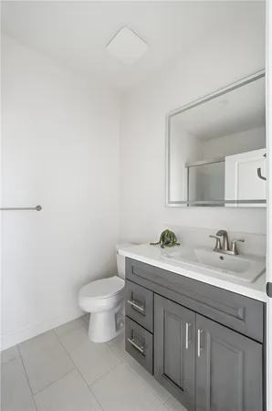 $669,900 | 6347 West Elowin Avenue, Visalia, CA 93291