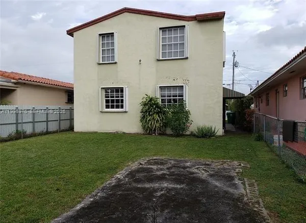 $1,900 | 254 Northwest 60th Court, Unit 1, Miami, FL 33126