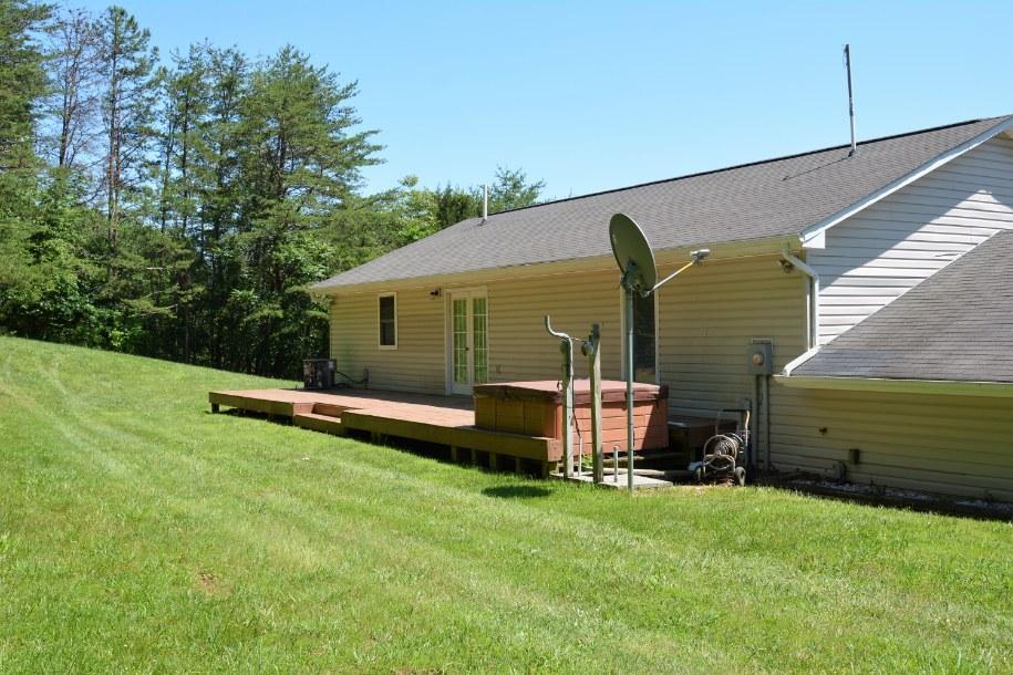 1469 Crouch Road Montvale, VA 24122 - Photo 5 of 23 a view of a backyard with a sitting area
