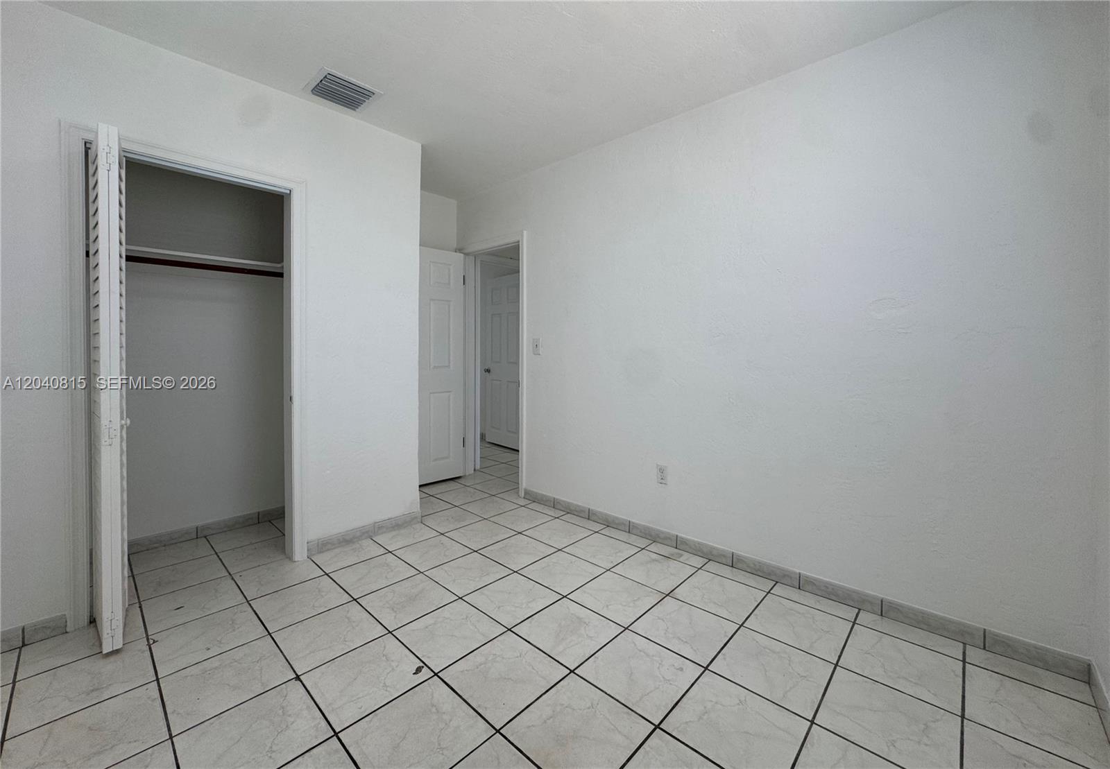 459 Southeast 3rd Street Hialeah, FL 33010 - Photo 13 of 19