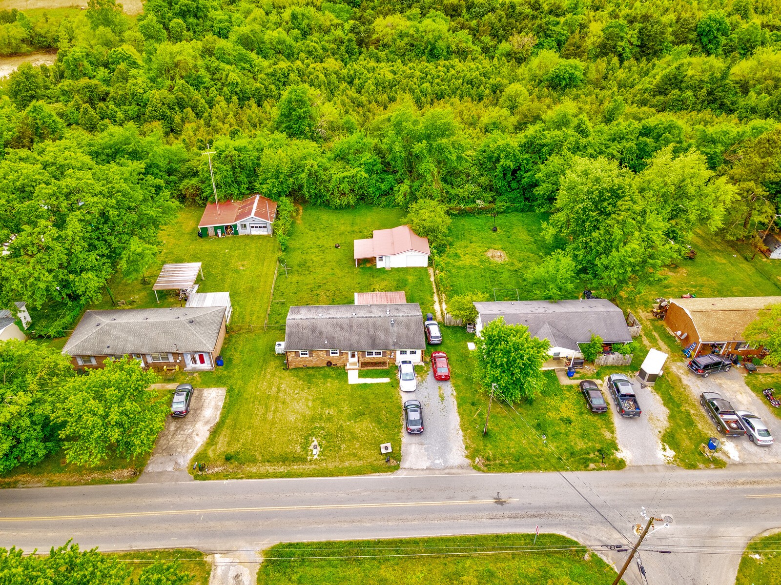 1721 Midland Road Shelbyville, TN 37160 - Photo 27 of 29 an aerial view of a house with yard swimming pool and outdoor seating