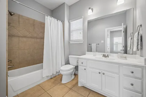 $709,999 | 1022 East 27th Street, Houston, TX 77009