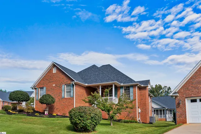 $353,900 | 172 Roberts Meadow Loop, Spartanburg, SC 29307