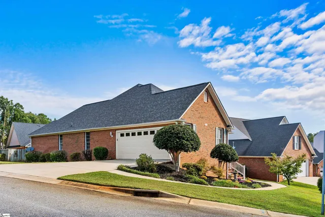 $353,900 | 172 Roberts Meadow Loop, Spartanburg, SC 29307